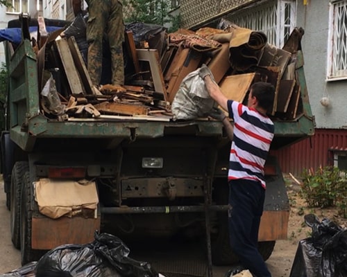 вывоз остатков и отходов после сгоревшего помещения на свалку красноярска